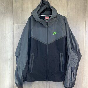 Nike Tech Men's Woven Windrunner Full Zip Jacket Black Gray Size XS HM7151-013